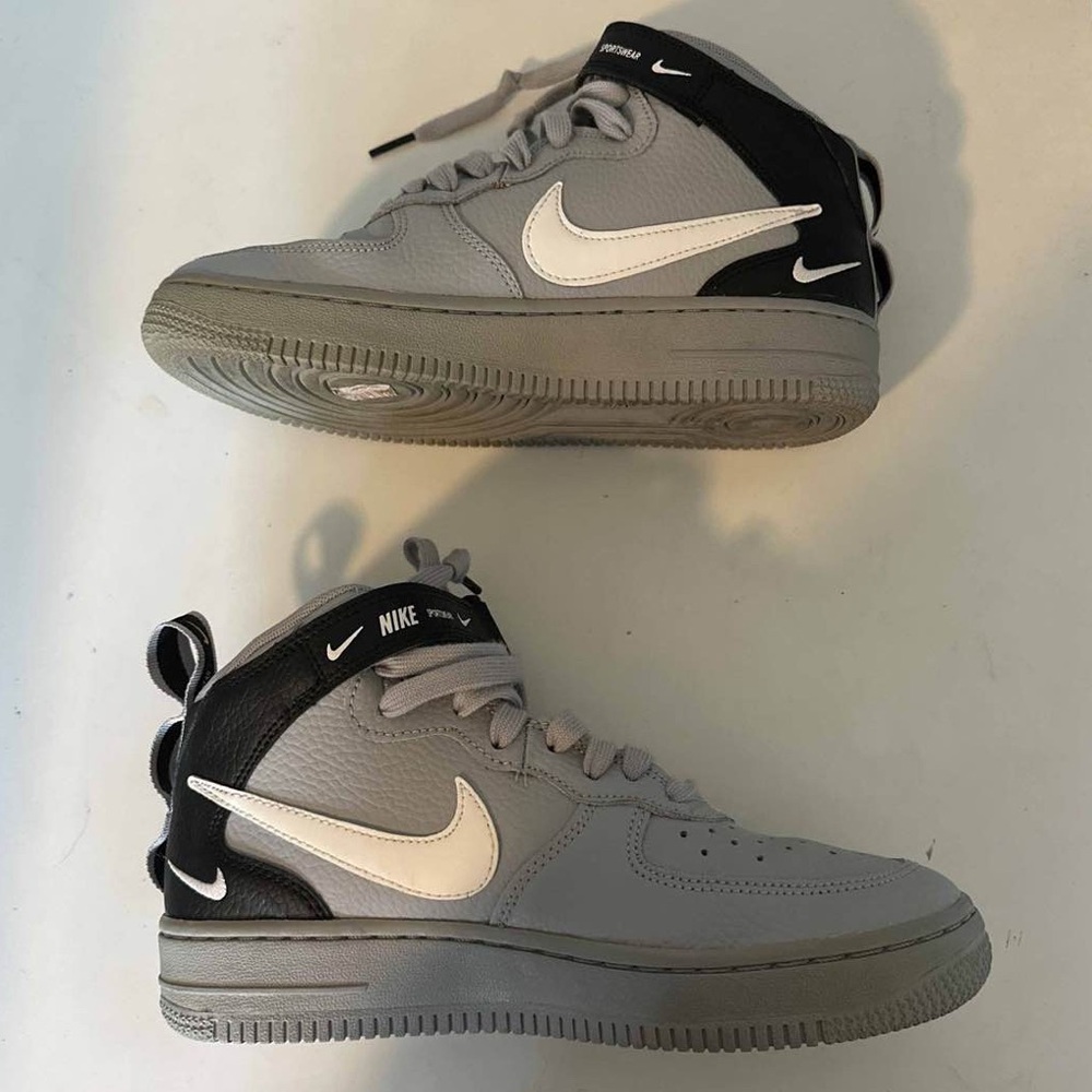 Air Force 1 Mid LV8 GS ‘Overbranding’